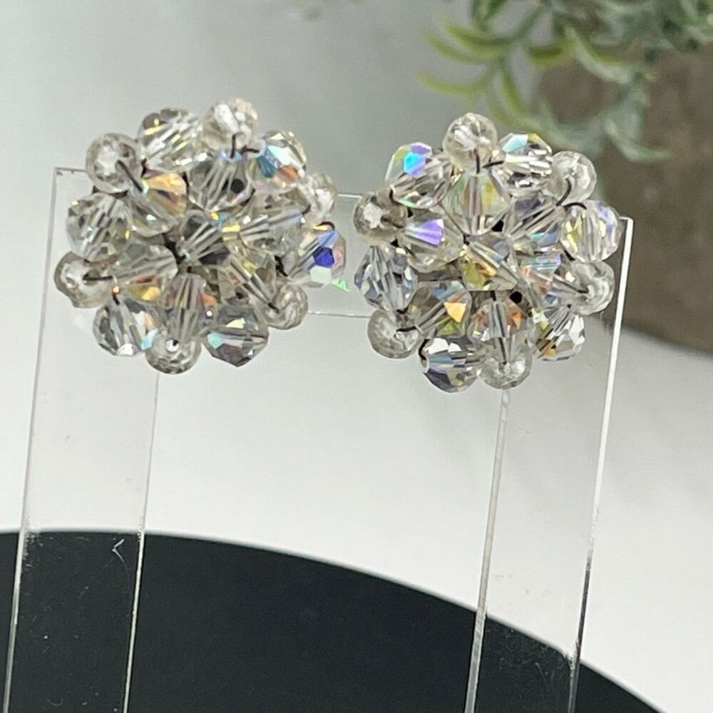 Vintage‎ Unsigned Crystal AB Sunburst Snowflake Round Clip On Earrings